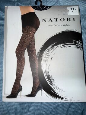 Natori Mikado Lace Tights in Black Lace Pattern